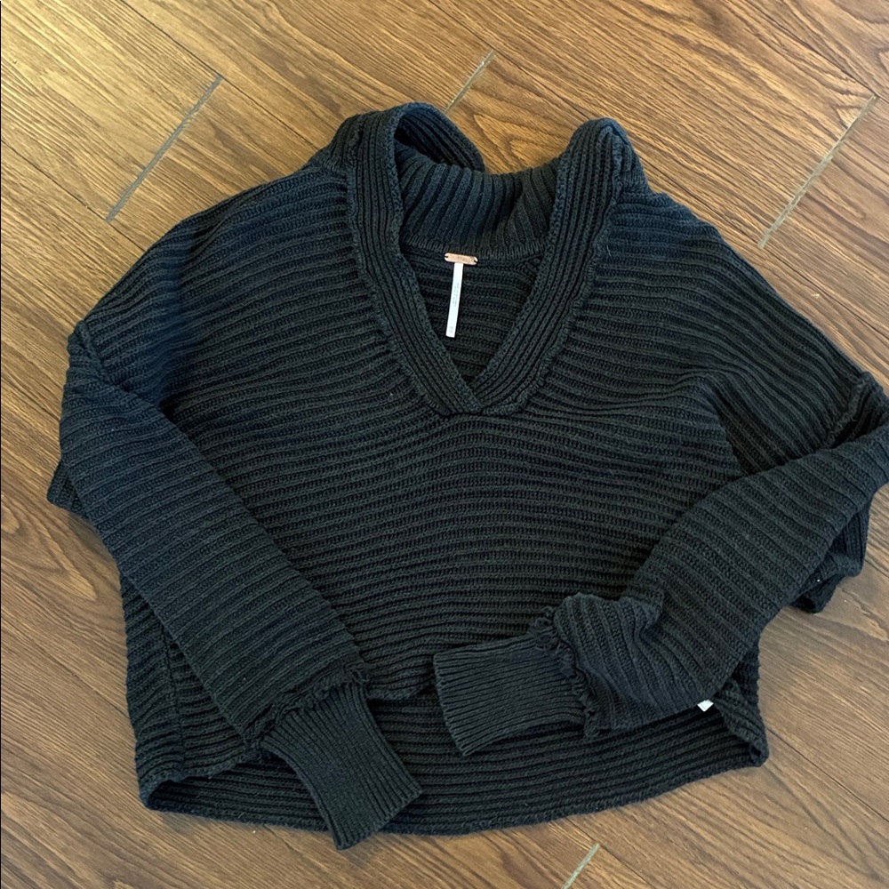 XS Free People Navy Sweater